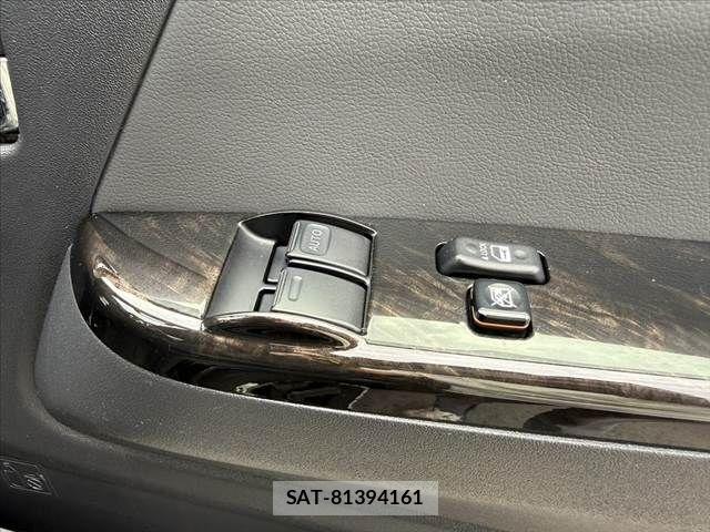 Toyota HIACE VAN 2019-09 7330719-23
