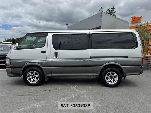 Toyota HIACE VAN 2002-03 7330737-10