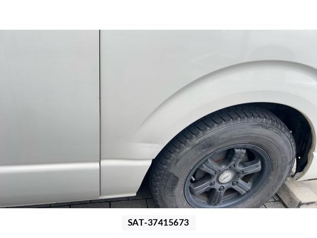 Toyota HIACE VAN 2005-09 7330747-9