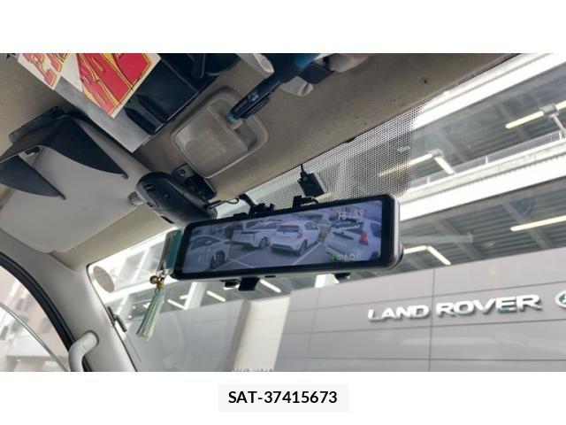 Toyota HIACE VAN 2005-09 7330747-15