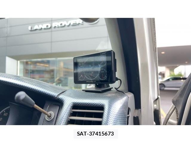 Toyota HIACE VAN 2005-09 7330747-18