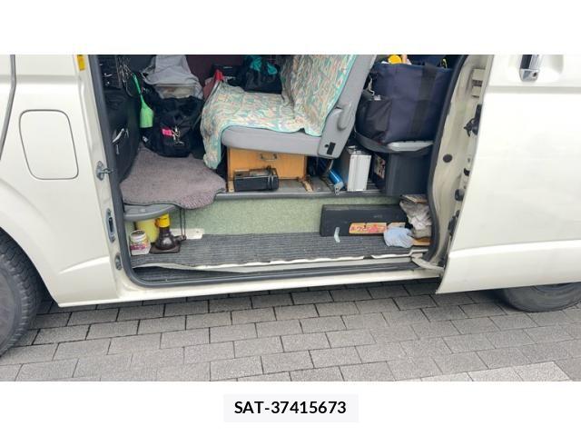 Toyota HIACE VAN 2005-09 7330747-20