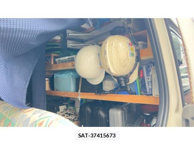 Toyota HIACE VAN 2005-09 7330747-22
