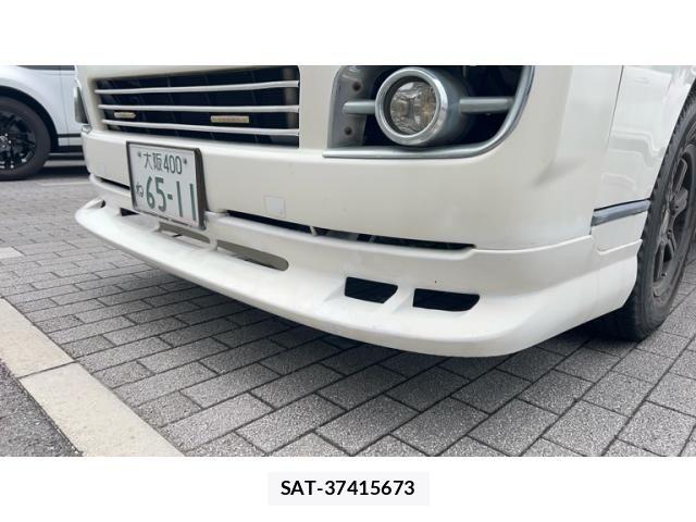 Toyota HIACE VAN 2005-09 7330747-8