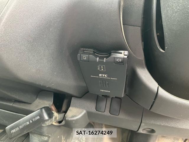 Toyota HIACE VAN 2010-06 7330745-19