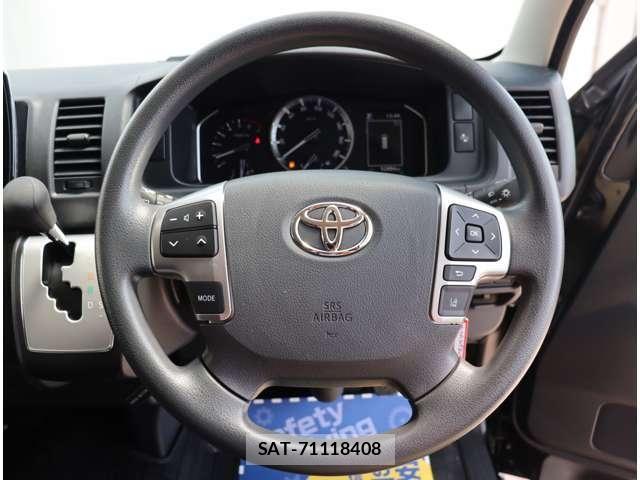 Toyota HIACE VAN 2022-09 7330728-18