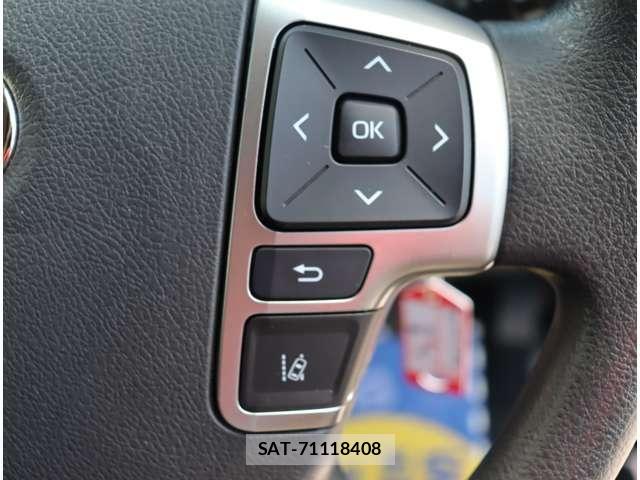 Toyota HIACE VAN 2022-09 7330728-20