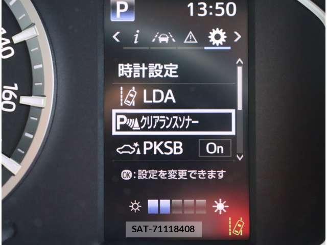 Toyota HIACE VAN 2022-09 7330728-22