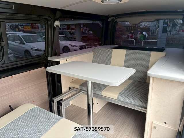 Toyota HIACE VAN 2020-10 7330726-17