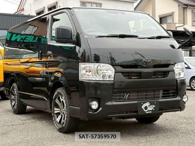 Toyota HIACE VAN 2020-10 7330726-2