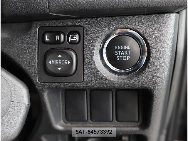 Toyota HIACE VAN 2021-01 7332719-11