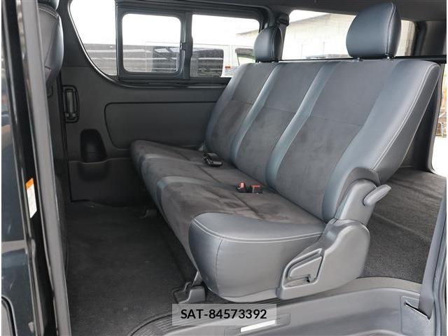 Toyota HIACE VAN 2021-01 7332719-15
