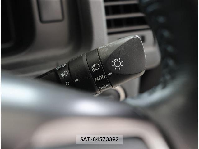 Toyota HIACE VAN 2021-01 7332719-28