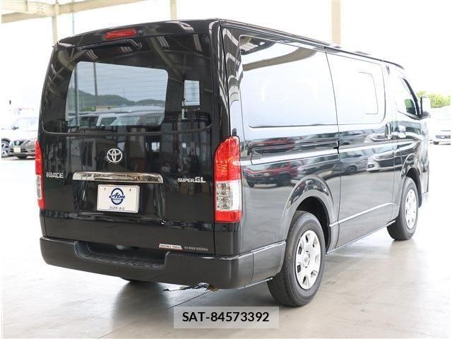 Toyota HIACE VAN 2021-01 7332719-6