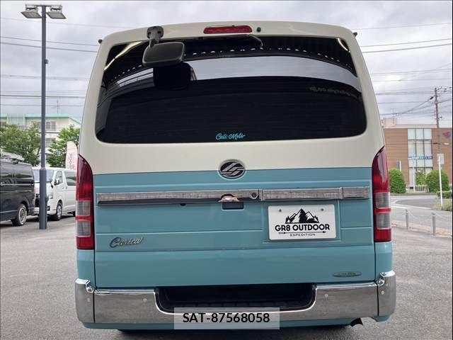 Toyota HIACE VAN 2021-04 7330717-2
