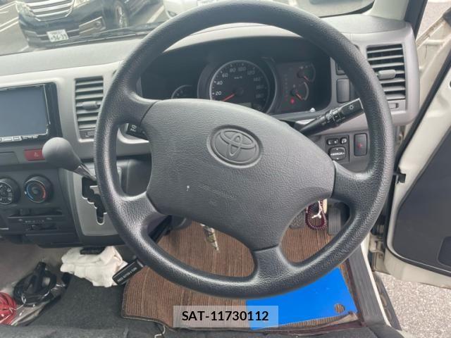 Toyota HIACE VAN 2007-08 7330729-18