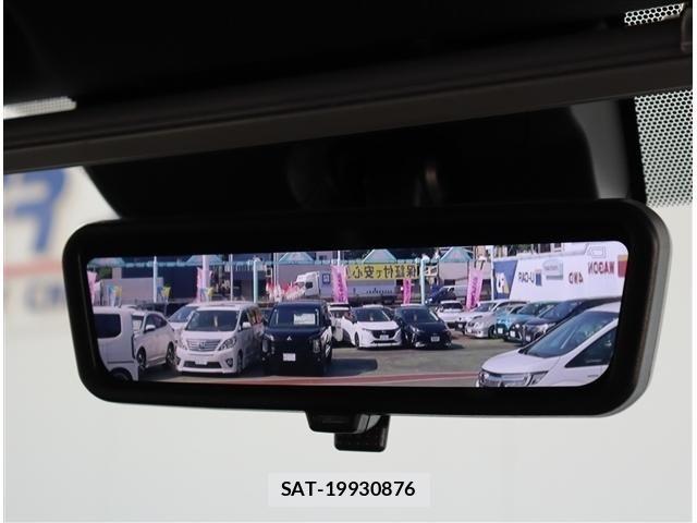 Toyota HIACE VAN 2023-05 7330712-12