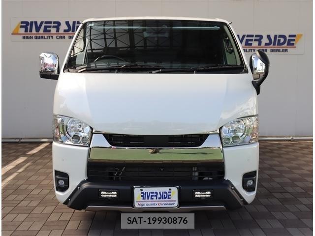Toyota HIACE VAN 2023-05 7330712-20