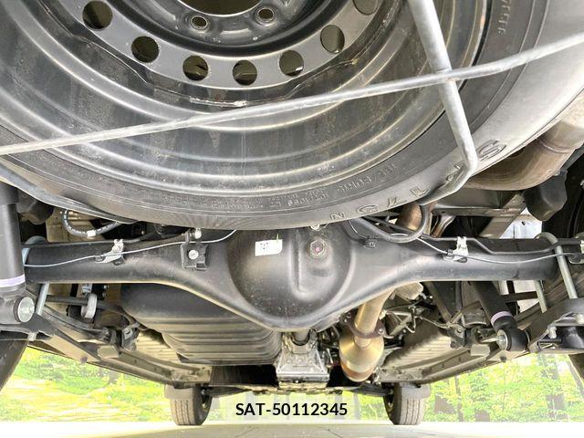 Toyota HIACE VAN 2024-04 7330711-18