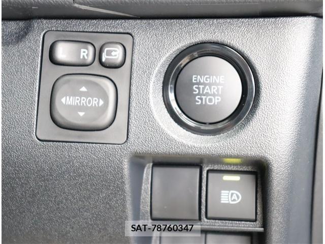 Toyota HIACE VAN 2026-04 7330699-13