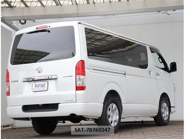 Toyota HIACE VAN 2026-04 7330699-22