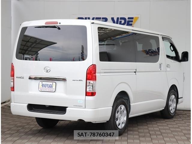 Toyota HIACE VAN 2026-04 7330699-2