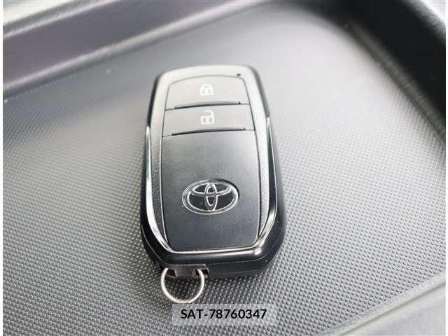Toyota HIACE VAN 2026-04 7330699-29