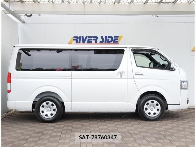 Toyota HIACE VAN 2026-04 7330699-4