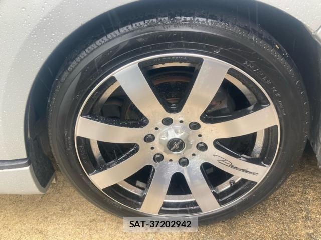 Toyota HIACE VAN 2008-08 7330744-12