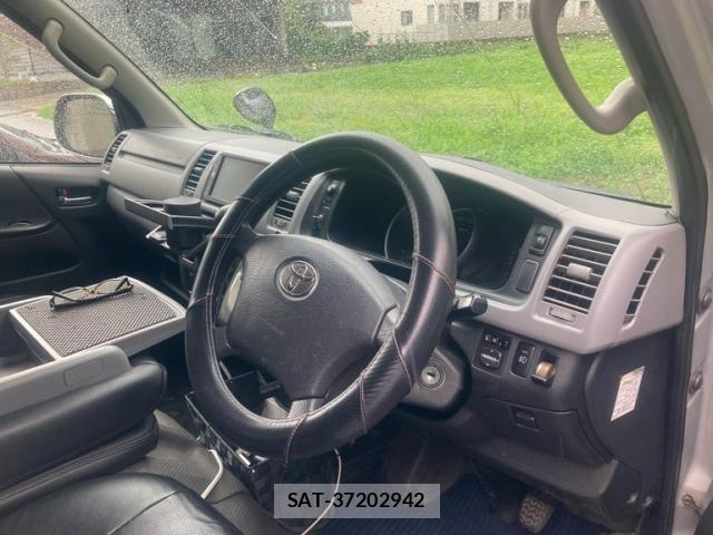 Toyota HIACE VAN 2008-08 7330744-14