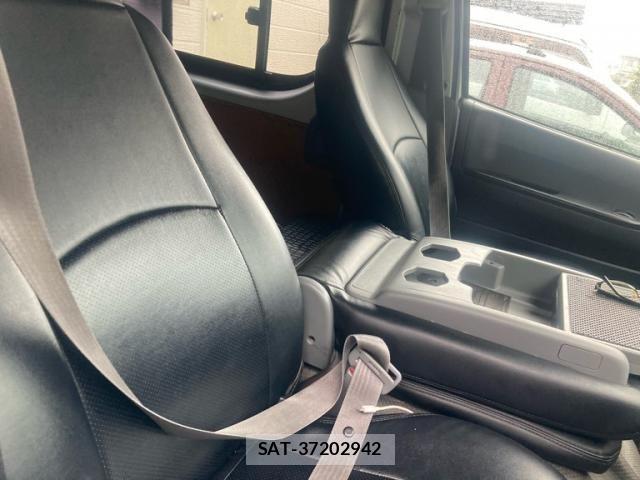 Toyota HIACE VAN 2008-08 7330744-15