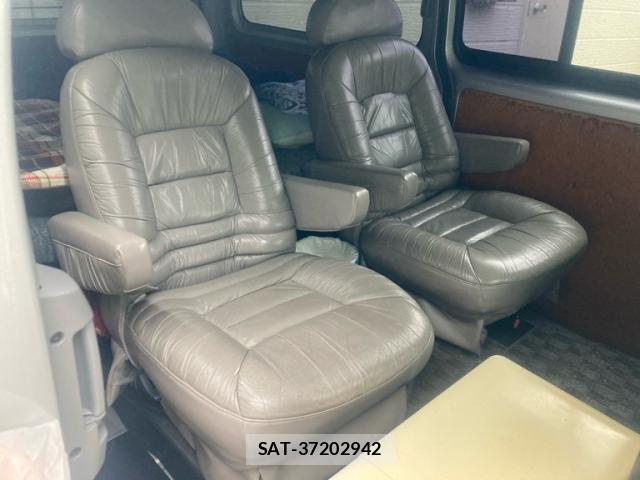 Toyota HIACE VAN 2008-08 7330744-16