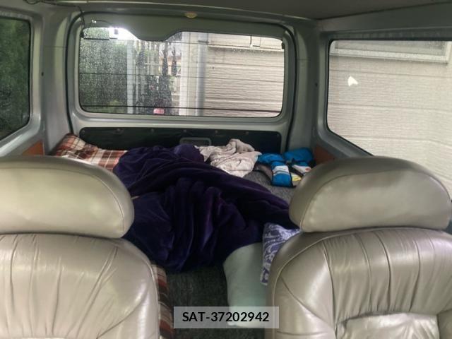 Toyota HIACE VAN 2008-08 7330744-17