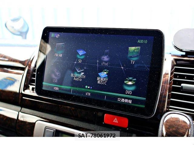 Toyota HIACE VAN 2018-01 7330706-9