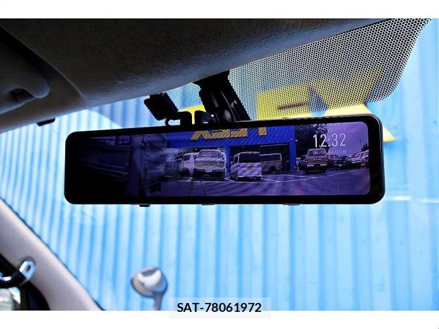 Toyota HIACE VAN 2018-01 7330706-6
