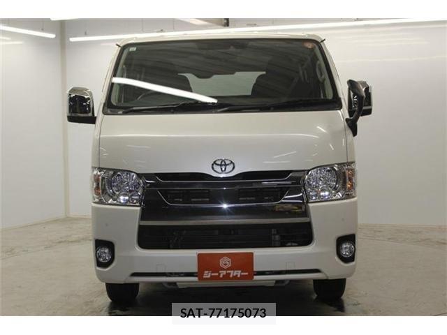 Toyota HIACE VAN 2020-12 7330732-1