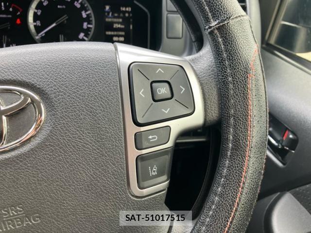 Toyota HIACE VAN 2020-11 7330727-16