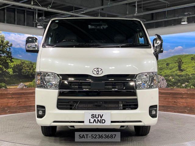 Toyota HIACE VAN 2024-11 7330701-13