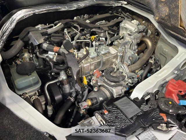 Toyota HIACE VAN 2024-11 7330701-17
