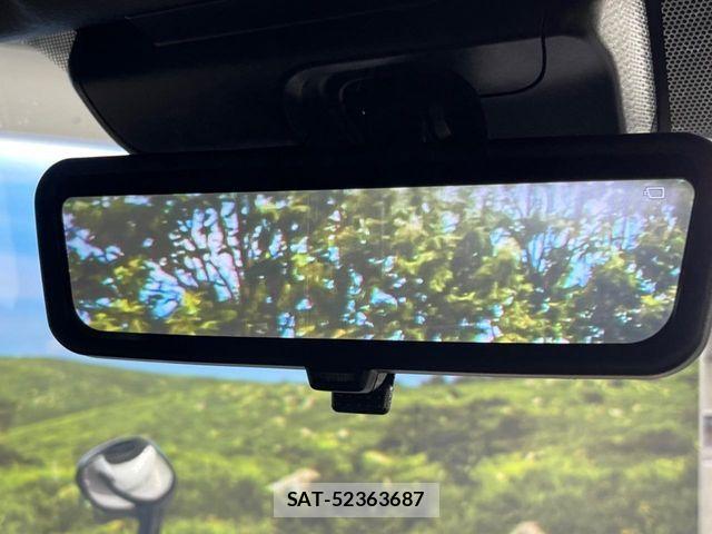 Toyota HIACE VAN 2024-11 7330701-4