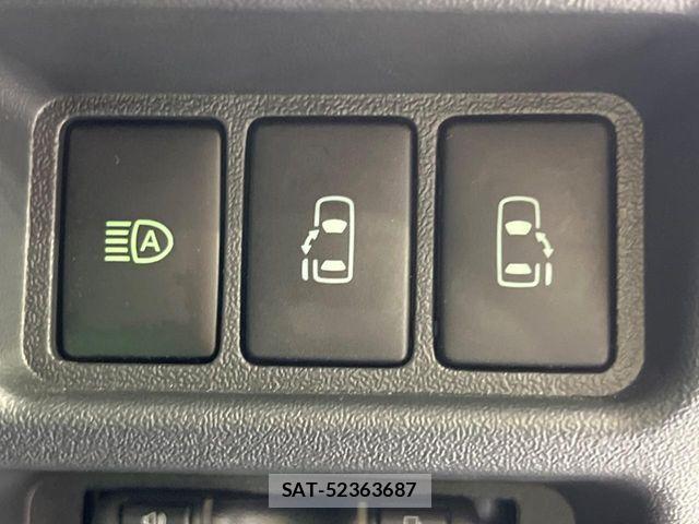 Toyota HIACE VAN 2024-11 7330701-5