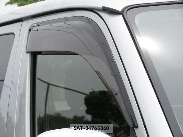 Toyota HIACE VAN 2019-05 7330739-15