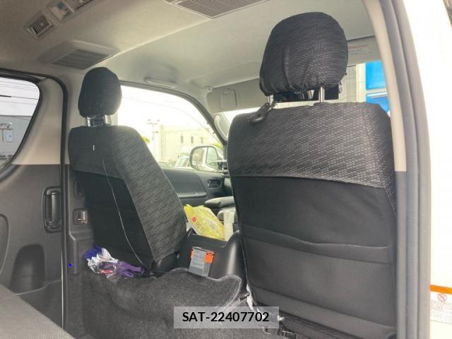 Toyota HIACE VAN 2019-11 7330736-17