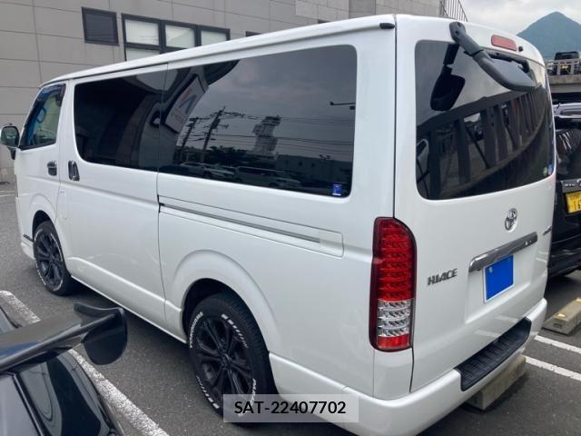 Toyota HIACE VAN 2019-11 7330736-3
