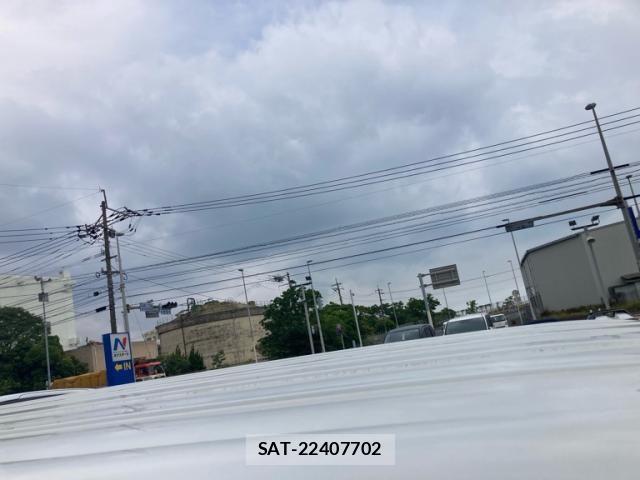 Toyota HIACE VAN 2019-11 7330736-4