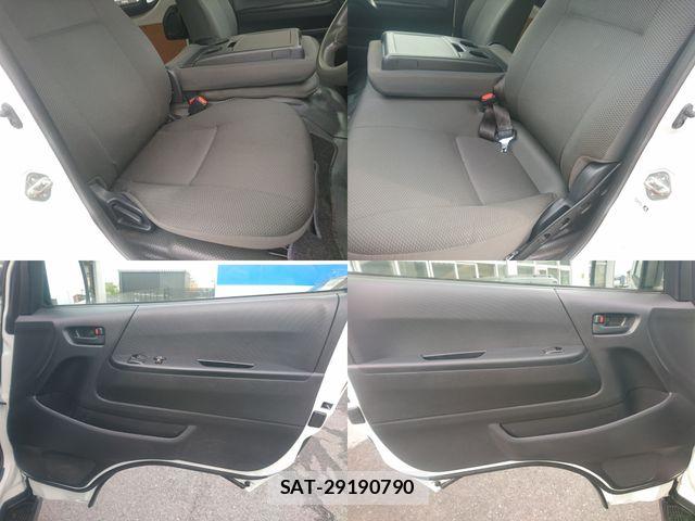 Toyota HIACE VAN 2022-04 7330740-11