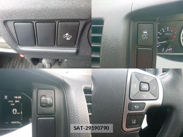 Toyota HIACE VAN 2022-04 7330740-24