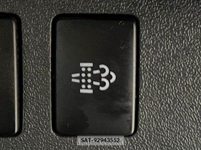 Toyota HIACE VAN 2019-03 7330734-11