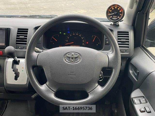 Toyota HIACE VAN 2014-03 7360210-11