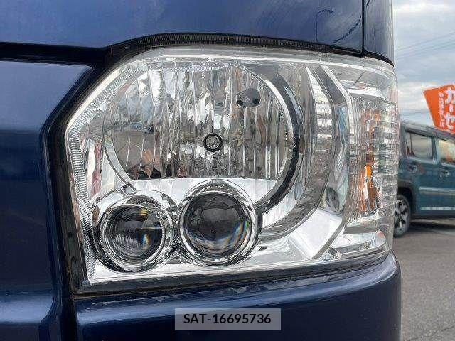 Toyota HIACE VAN 2014-03 7360210-22